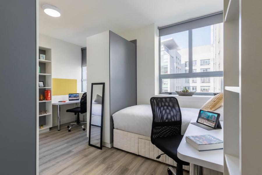 Mayor Square Apartahotel Dublín